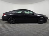 Used 2023 Hyundai Elantra SEL image 2