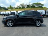 Used 2022 Hyundai Kona SEL w/ Convenience Package image 2