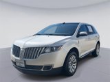 Used 2012 Lincoln MKX AWD image 2