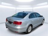 Used 2013 Volkswagen Jetta SE image 3