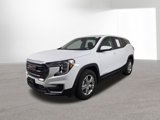 Used 2024 GMC Terrain SLE image 2
