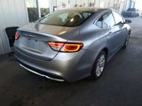 Used 2015 Chrysler 200 Limited image 4