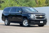 Used 2018 Chevrolet Suburban LT image 2