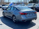 Used 2022 Nissan Altima 2.5 SV w/ SV Premium Package image 4