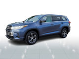 Used 2019 Toyota Highlander LE image 2
