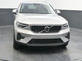Certified 2025 Volvo XC40 B5 Plus image 2