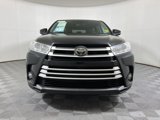Used 2017 Toyota Highlander Plus image 3