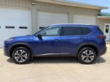 Used 2021 Nissan Rogue SV w/ Premium Package image 4