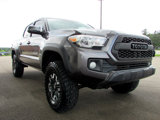 Used 2017 Toyota Tacoma TRD Off-Road image 5