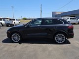 Used 2017 Porsche Cayenne S image 3