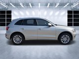 Used 2016 Audi Q5 2.0T Premium Plus w/ Technology Package image 2