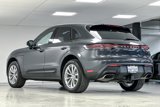 Certified 2024 Porsche Macan image 3