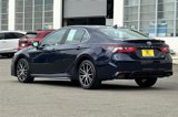 Used 2021 Toyota Camry SE image 4