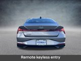 Used 2021 Hyundai Elantra SEL image 5