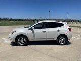 Used 2012 Nissan Rogue SV image 2