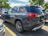 Used 2017 GMC Acadia SLT image 3