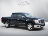 Used 2017 Nissan Titan SV image 2
