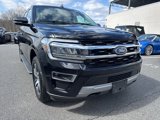 Used 2022 Ford Expedition Limited image 3