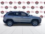 Used 2020 Jeep Cherokee Latitude w/ Cold Weather Group image 4