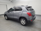 Used 2019 Chevrolet Trax LT w/ LT Convenience Package image 3