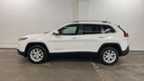 Used 2016 Jeep Cherokee Latitude w/ Comfort/Convenience Group image 2