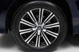 Used 2020 Lexus LX 570 4WD w/ 3rd Row & Luxury Pkg image 5
