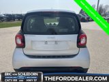 Used 2016 smart fortwo passion image 4
