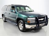 Used 2002 Chevrolet Suburban LT image 3