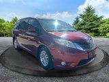 Used 2011 Toyota Sienna XLE image 4