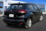 Used 2025 Nissan Kicks Play S image 2