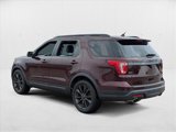 Used 2018 Ford Explorer XLT w/ Equipment Group 202A image 3