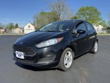 Used 2018 Ford Fiesta SE image 2