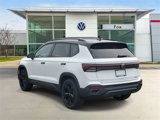 New 2025 Volkswagen Taos SE image 3