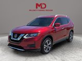 Used 2019 Nissan Rogue SV w/ Premium Package image 2