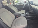 Used 2022 Ford Escape SE w/ SE Sport Appearance Package image 5