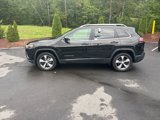 Used 2019 Jeep Cherokee Limited image 3