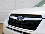 Used 2017 Subaru Forester 2.5i Premium w/ All-Weather Package image 4