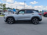 Used 2023 Chevrolet TrailBlazer RS w/ Technology Package image 3