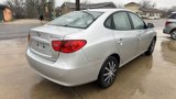Used 2007 Hyundai Elantra SE image 2