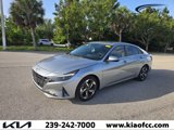 Used 2022 Hyundai Elantra SEL w/ Convenience + Premium Package image 4