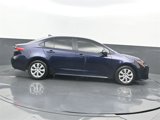 Used 2025 Toyota Corolla LE image 2