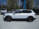 Used 2018 Volkswagen Tiguan SE image 2