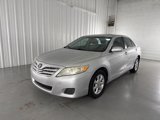 Used 2011 Toyota Camry LE image 3