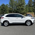 Used 2021 Ford Edge SE image 6