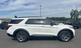Used 2023 Ford Explorer XLT w/ Equipment Group 202A image 3