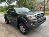 Used 2010 Toyota Tacoma w/ SR5 Package image 4