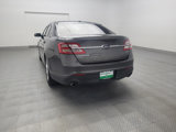 Used 2017 Ford Taurus SE image 6