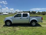 Used 2011 Nissan Frontier SV image 4