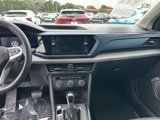 Used 2022 Volkswagen Taos SE image 3