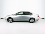 Used 2016 Toyota Camry LE image 4